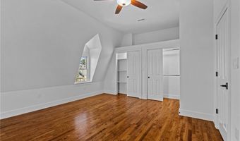 18 State St 6 (2nd Floor East), Bristol, RI 02809