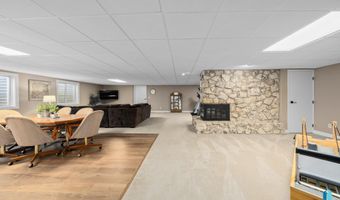 48156 268th St, Brandon, SD 57005