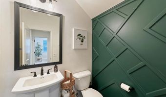 3035 Starry Night Dr, Escondido, CA 92029
