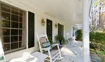 1355 Sherry Dr, Alpharetta, GA 30009