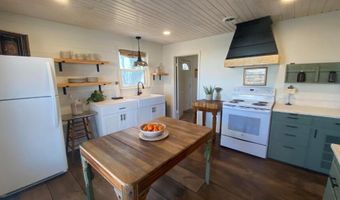 301 E Webster Ave, Ava, MO 65608