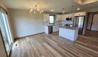 1309 18th St NE, Austin, MN 55912
