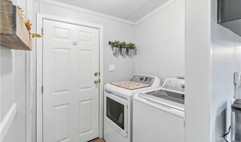 7 Kelly Ln, Coventry, RI 02816