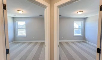 141 S Shay Rd, Andover, KS 67002