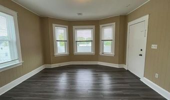 70 Oliver St 3F, Bristol, RI 02809
