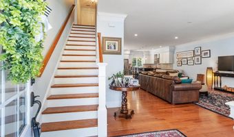 13 Taylor Cove Dr 13, Andover, MA 01810