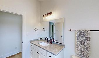 108 Sprucewood Ct, Archdale, NC 27263