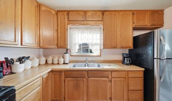445 March Dr, Adrian, MI 49221