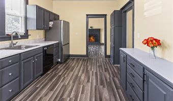 1001 W Main St, Alhambra, IL 62001