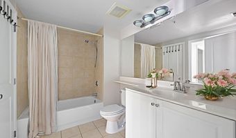 851 N GLEBE Rd 707, Arlington, VA 22203