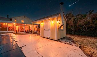48 W BOLTON Ave, Absecon, NJ 08201