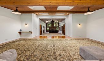 1055 Kaupakalua Rd, Haiku, HI 96708