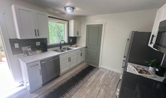 216 Leatherwood Cir, Bedford, IN 47421