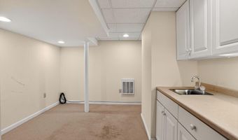 3 HIDDEN Ln, Abington, PA 19001