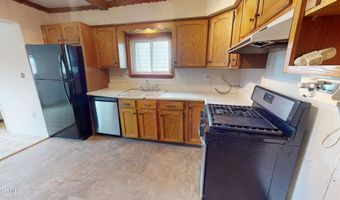 202 Bell Ave, Altoona, PA 16602
