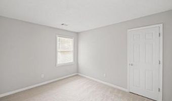 10905 Pinewalk Forest Cir, Alpharetta, GA 30022