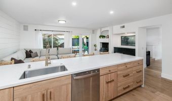 3028 Del Rey Ave, Carlsbad, CA 92009