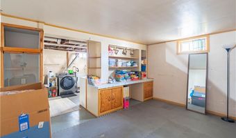 38 Bridgton Rd, Cranston, RI 02910