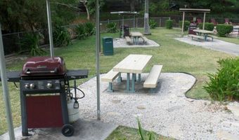 98-402 Koauka Loop 605, Aiea, HI 96701