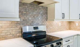 1034 N Linden Dr, Alcoa, TN 37701