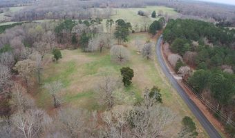 1486 Cedar Grove Rd, Big Sandy, TN 38221