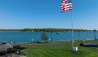 600 Cherry St, Algonac, MI 48001