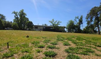 17705 Coyote Ln, Anderson, CA 96007