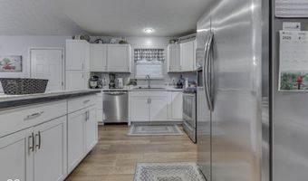 596 Briarwood Ln, Bedford, IN 47421