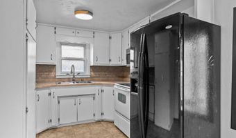 1200 S KERNAN Ave, Appleton, WI 54915