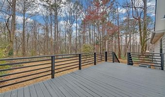 137 Creekview Dr, Woodstock, GA 30188