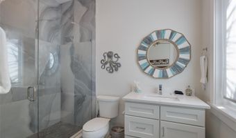 50 N SHORE Dr, Anna Maria, FL 34216