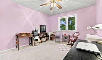 412 Faulkner Ct, Ames, IA 50014