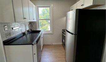 17 Warren Ave, Lincoln, RI 02865