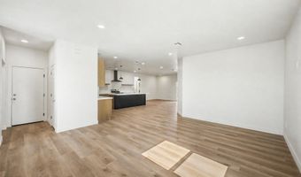 8769 W REVENTON Dr, Arizona City, AZ 85123