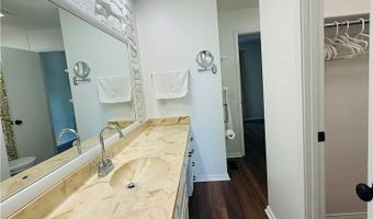 4 Chandler Ln, Bella Vista, AR 72715
