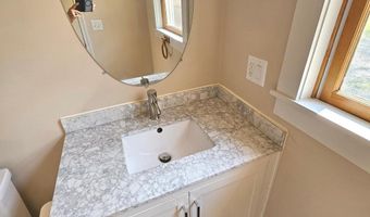136 N PIONEER Ln, Augusta, WV 26704
