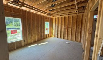 201 Ashley Heights Dr, Aberdeen, NC 28315