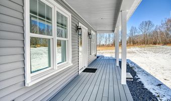 87 Yorktown Rd, Albion, ME 04910