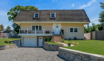 168 Leonardville Rd, Belford, NJ 07718