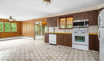 245 W Wrentham Rd, Cumberland, RI 02864