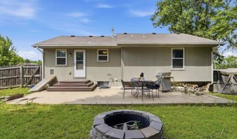 240 E Park Dr, Auburn, KS 66402