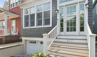 617 Avenue E, Bayonne, NJ 07002