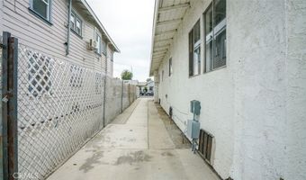 856 W 47th St, Los Angeles, CA 90037