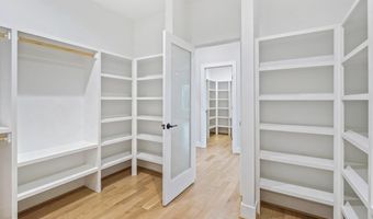 6107 DUNLEER Ct, Bethesda, MD 20817