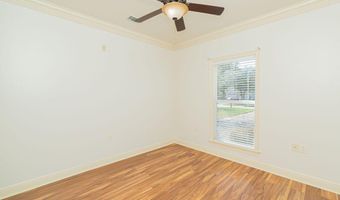 108 Oaks Blvd, Bay St. Louis, MS 39520