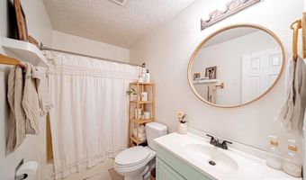 3715 E Vaughn St, Ammon, ID 83406
