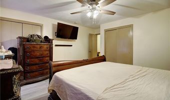 10 East St 316, Cranston, RI 02920