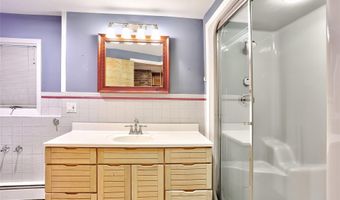 14 Montclair Ave, Airmont, NY 10952