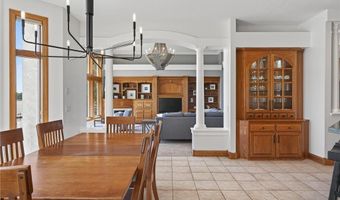 21501 Lake George Blvd, Oak Grove, MN 55303