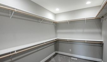 5580 CHARLOTTE Dr, Ashland, MO 65010
